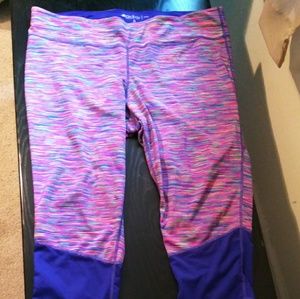 Ideology Athletic Cropped Pants w/ Mesh